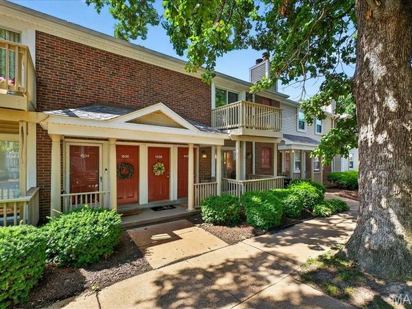 1540 High School Drive , Brentwood, MO 63144