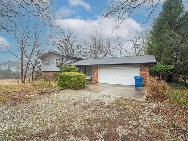 1559 Creve Coeur Mill Road , Chesterfield, MO 63146