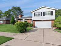 16400 University Avenue, South Holland, IL 60473 primary photo