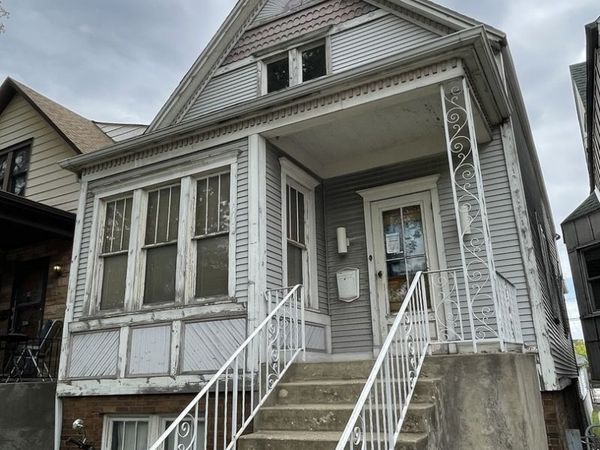 3248 N Richmond Street , Chicago, IL 60618