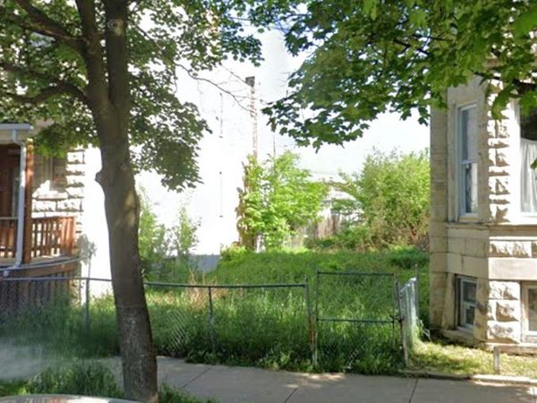 3836 W Flournoy Street , Chicago, IL 60624