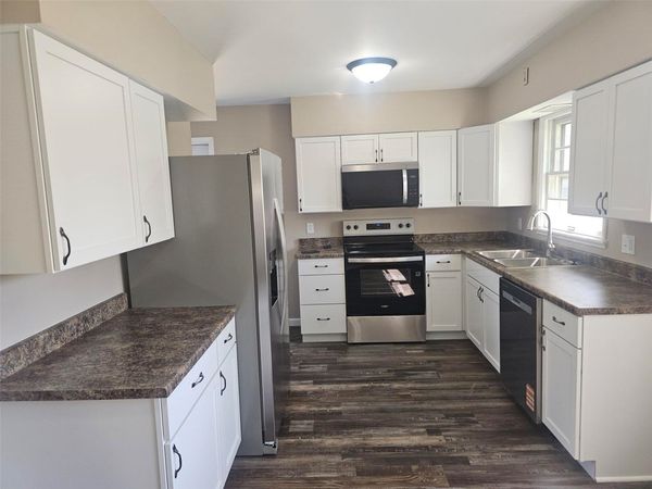 1118 Brockman Drive SE, Cedar Rapids, IA 52403