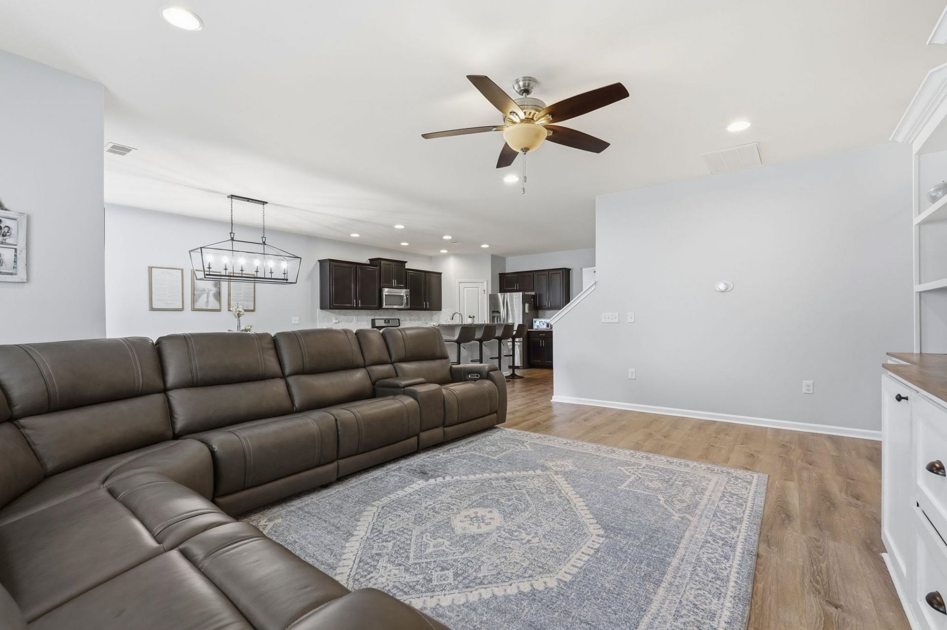 3804 Tyford Ct. Photo 7