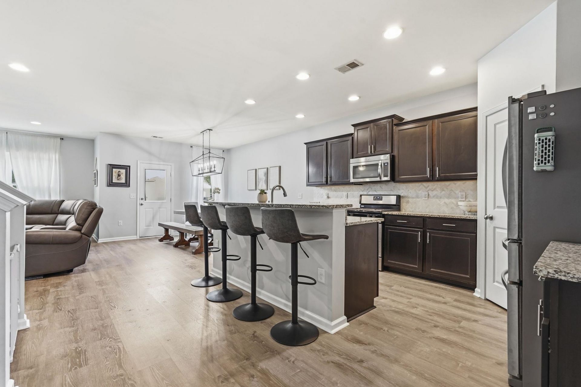 3804 Tyford Ct. Photo 9