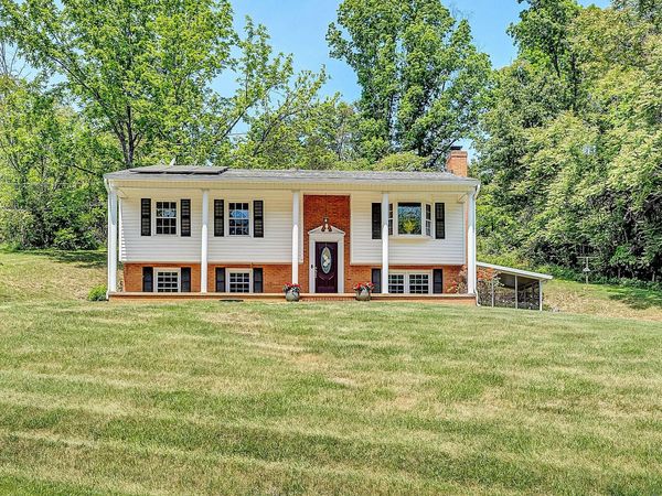 133 Kelsey WAY , Fincastle, VA 24090