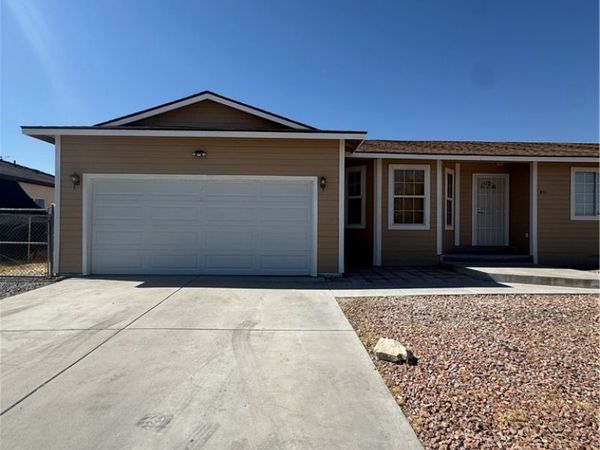 851 Lone Pine Road , Pahrump, NV 89048