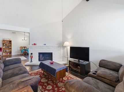 4901-4903 Travertine Cir, Sacramento, CA 95841 Photo