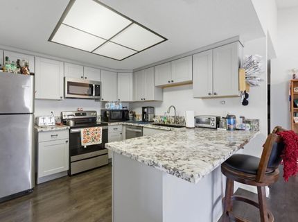 4901-4903 Travertine Cir, Sacramento, CA 95841 Photo