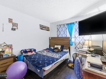 4901-4903 Travertine Cir, Sacramento, CA 95841 Photo