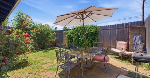 4901-4903 Travertine Cir, Sacramento, CA 95841 Photo