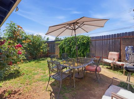 4901-4903 Travertine Cir, Sacramento, CA 95841 Photo