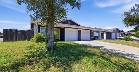 4901-4903 Travertine Cir, Sacramento, CA 95841 Photo