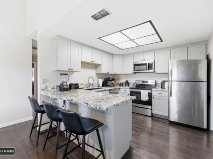4901-4903 Travertine Cir, Sacramento, CA 95841 Photo