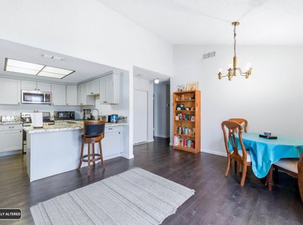 4901-4903 Travertine Cir, Sacramento, CA 95841 Photo