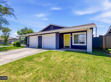 4901-4903 Travertine Cir, Sacramento, CA 95841 Photo