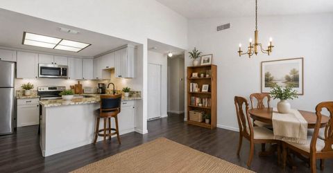 4901-4903 Travertine Cir, Sacramento, CA 95841 Photo