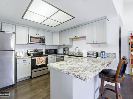 4901-4903 Travertine Cir, Sacramento, CA 95841 Photo