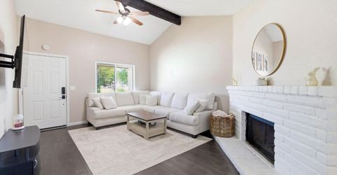 4901-4903 Travertine Cir, Sacramento, CA 95841 Photo