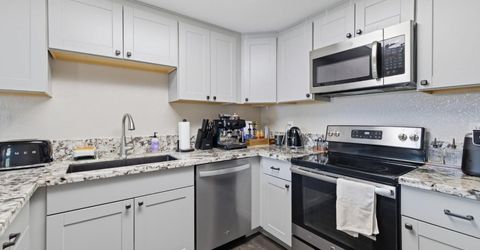 4901-4903 Travertine Cir, Sacramento, CA 95841 Photo