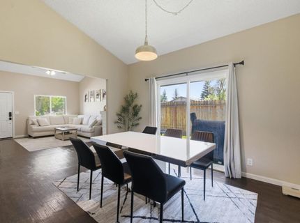 4901-4903 Travertine Cir, Sacramento, CA 95841 Photo