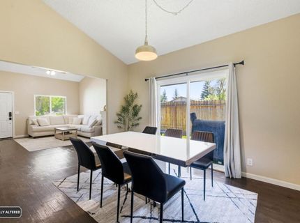 4901-4903 Travertine Cir, Sacramento, CA 95841 Photo