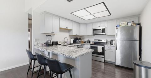 4901-4903 Travertine Cir, Sacramento, CA 95841 Photo