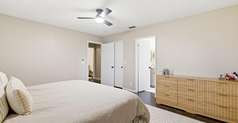 4901-4903 Travertine Cir, Sacramento, CA 95841 Photo