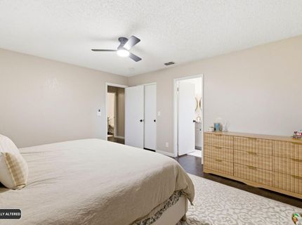 4901-4903 Travertine Cir, Sacramento, CA 95841 Photo