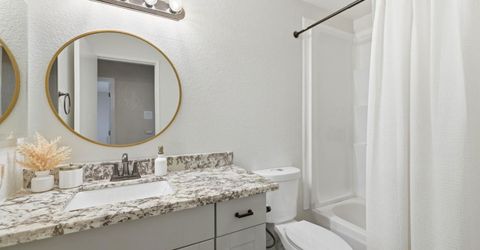 4901-4903 Travertine Cir, Sacramento, CA 95841 Photo