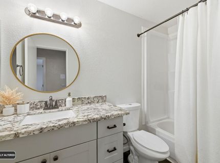 4901-4903 Travertine Cir, Sacramento, CA 95841 Photo