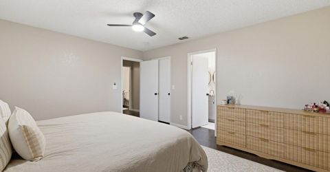 4901-4903 Travertine Cir, Sacramento, CA 95841 Photo