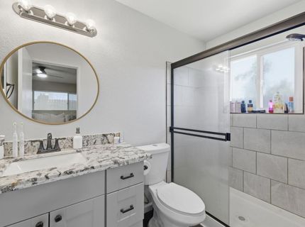 4901-4903 Travertine Cir, Sacramento, CA 95841 Photo