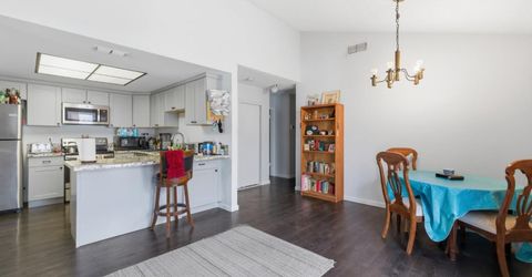 4901-4903 Travertine Cir, Sacramento, CA 95841 Photo