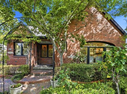 433 41st St, Sacramento, CA 95819 Photo