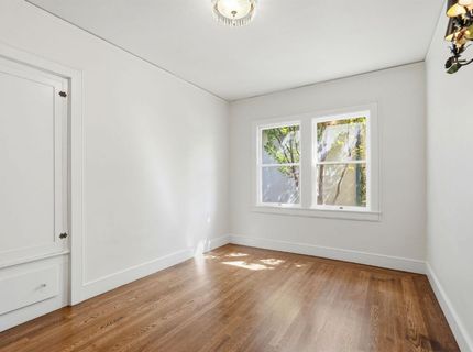 433 41st St, Sacramento, CA 95819 Photo