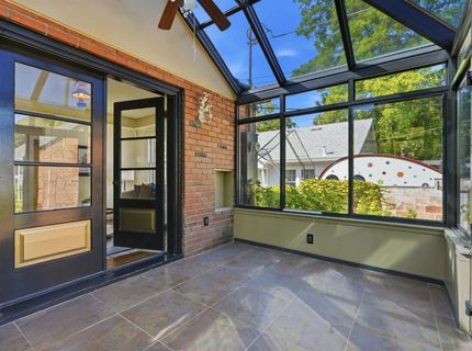 433 41st St, Sacramento, CA 95819 Photo