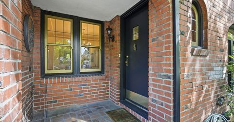433 41st St, Sacramento, CA 95819 Photo