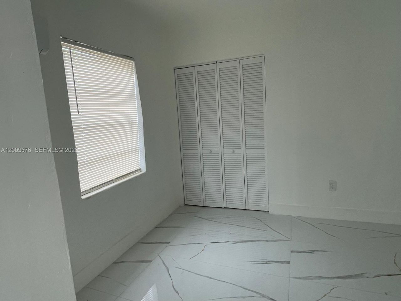 10200 NW 21st Ct, Miami, FL 33147 Photo