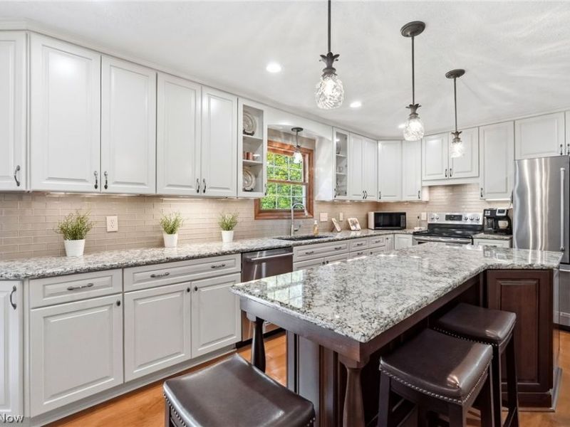 9936 Tamarack Trail, Brecksville, OH 44141 Photo 14