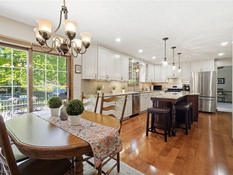 9936 Tamarack Trail, Brecksville, OH 44141 Photo 17