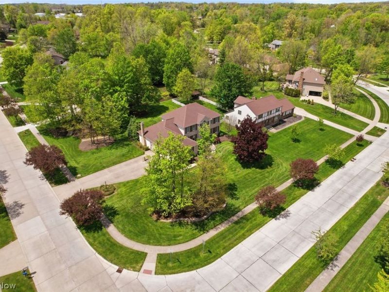 9936 Tamarack Trail, Brecksville, OH 44141 Photo 48