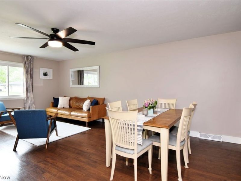 28601 Holly Drive, North Olmsted, OH 44070 Photo 8