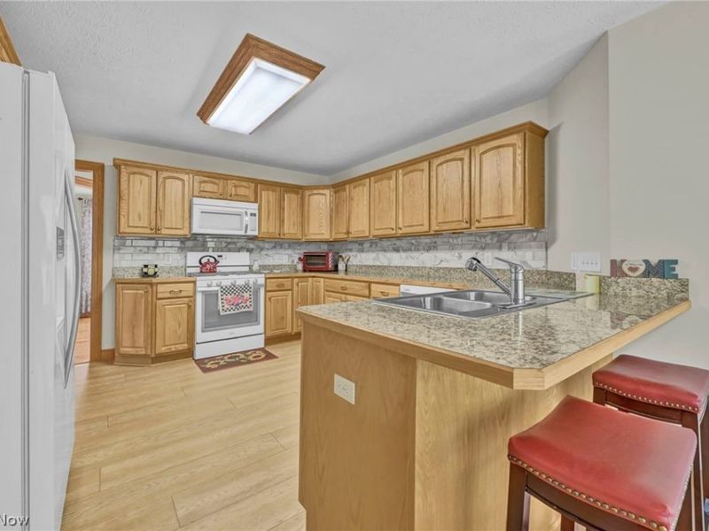 7310 Dunphys Way, Valley City, OH 44280 Photo 15