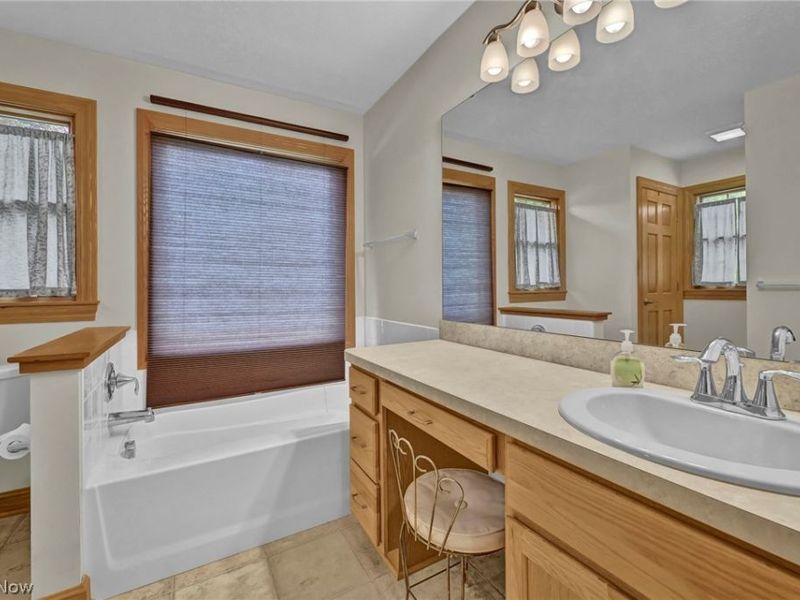 7310 Dunphys Way, Valley City, OH 44280 Photo 19