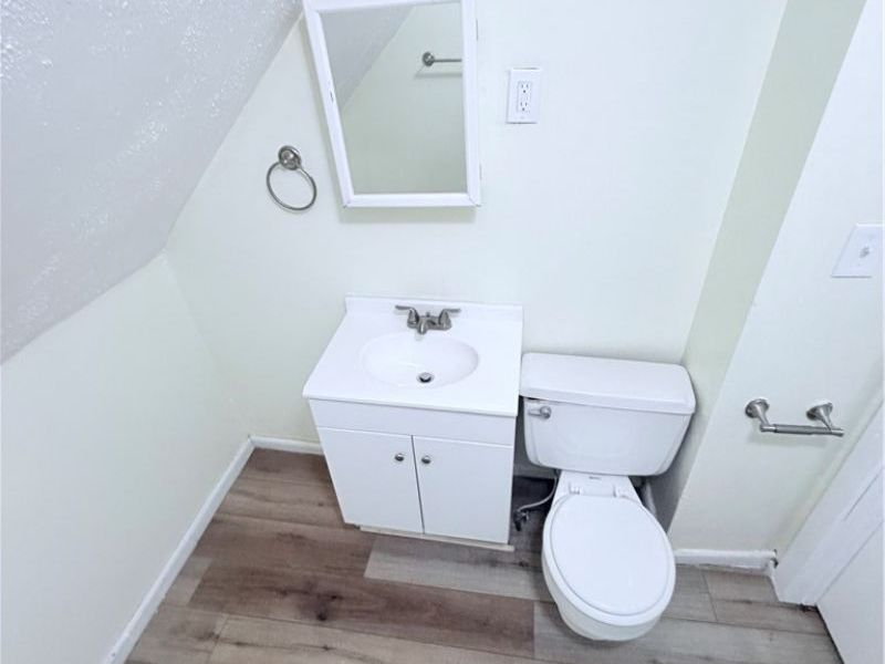 2219 W 103rd Street, Unit UP, Cleveland, OH 44102 Photo 16