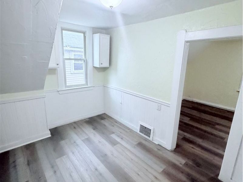 2219 W 103rd Street, Unit UP, Cleveland, OH 44102 Photo 7