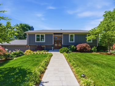 2938 Montavesta Road, Lexington, KY 40502