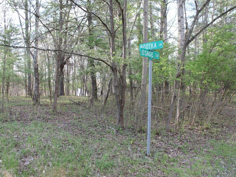 359 Nootka Lane, Hideaway Hills, OH 43107 Photo 10