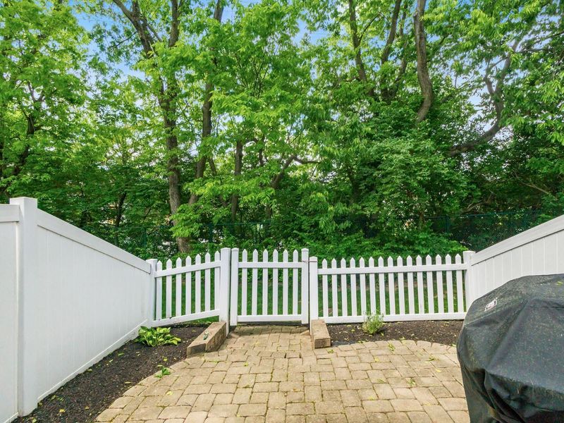 5363 Reston Park Drive, Columbus, OH 43235 Photo 37