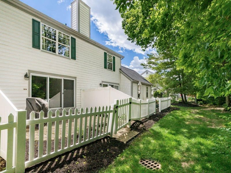 5363 Reston Park Drive, Columbus, OH 43235 Photo 41